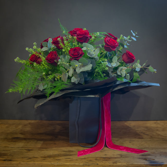 £110 Be My Valentine (A dozen red roses)